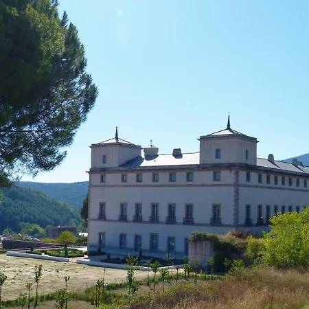 El Sueno De La Pintora, Al Lado De Piscinas Arenas de San Pedro